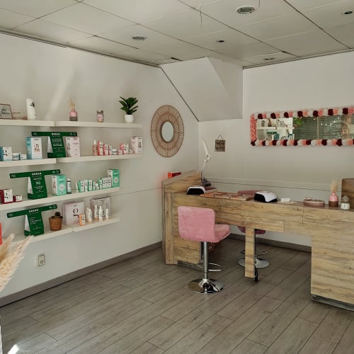 Monde de Beauté - Institut de beauté Orange - Monde de Beauté - Photo Galerie - OneBooking
