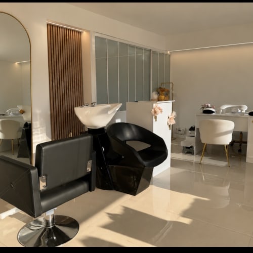 Morgane coiffure chez M’beauty concept - Coiffure Nice - Morgane coiffure chez M’beauty concept - Photo Galerie - OneBooking