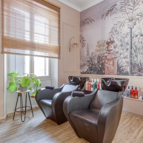 La Couleur by Caroline - Coiffure Antibes - La Couleur by Caroline - Photo Galerie - OneBooking