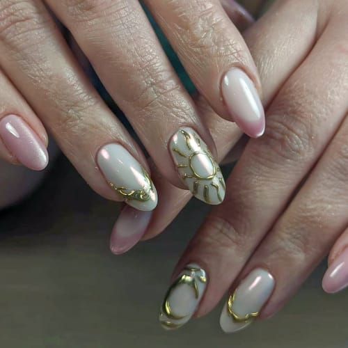Du pinceau à l'ongle - Onglerie Le Havre - Du pinceau à l'ongle - Photo Galerie - OneBooking