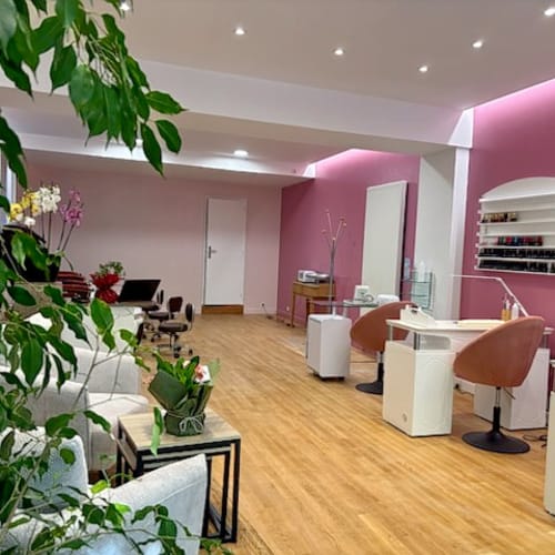 Beauté et spa des halles - Sourcils & cils Laval - Beauté et spa des halles - Photo Galerie - OneBooking