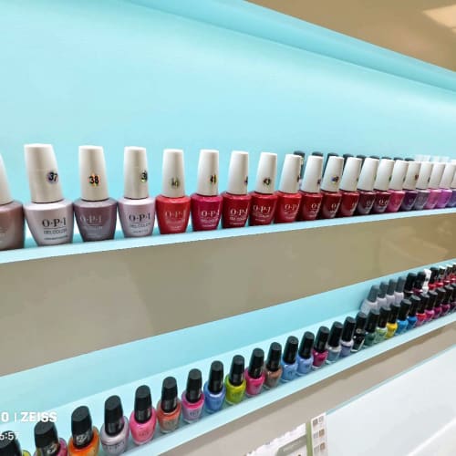 Mini Nail - Marais - Institut de beauté Paris - Mini Nail - Marais - Photo Galerie - OneBooking