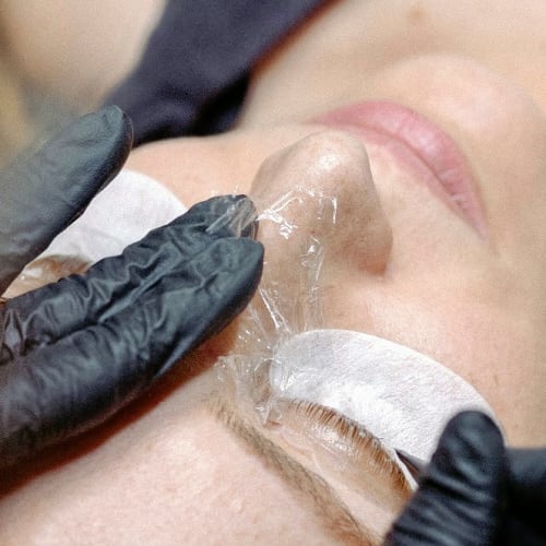 Madame sourcils - Institut de beauté Antibes - Madame sourcils - Photo Galerie - OneBooking