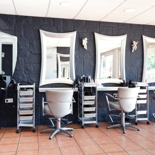 L'instant coiffure Studio - Coiffure Canet-en-Roussillon - L'instant coiffure Studio - Photo Galerie - OneBooking