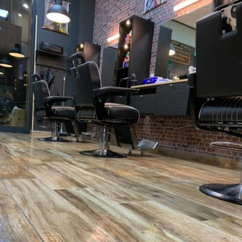 Club des Artistes - Coiffure Castres - Club des Artistes - Photo Galerie - OneBooking