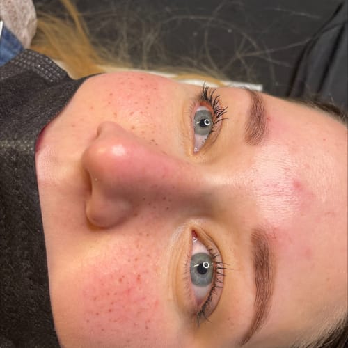 Allagui Beauty - Sourcils & cils Cergy - Allagui Beauty - Photo Galerie - OneBooking
