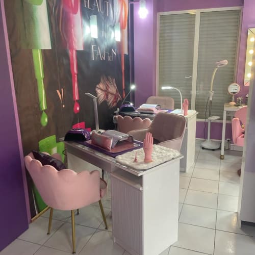 Fantaisy nails beauty & shop - Sourcils & cils Cayenne - Fantaisy nails beauty & shop - Photo Galerie - OneBooking