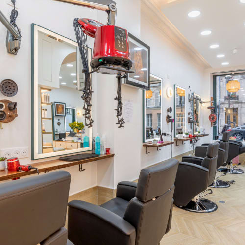 SOOLA Plus Salon de coiffure franco-japonais - Massage Paris - SOOLA Plus Salon de coiffure franco-japonais - Photo Galerie - OneBooking