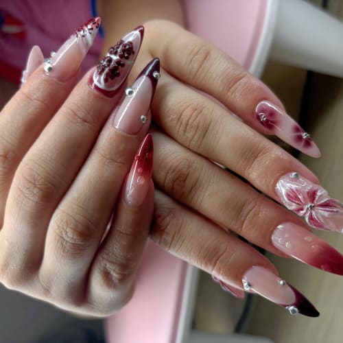 Iconic Nails 63 - Onglerie Clermont-Ferrand - Iconic Nails 63 - Photo Galerie - OneBooking