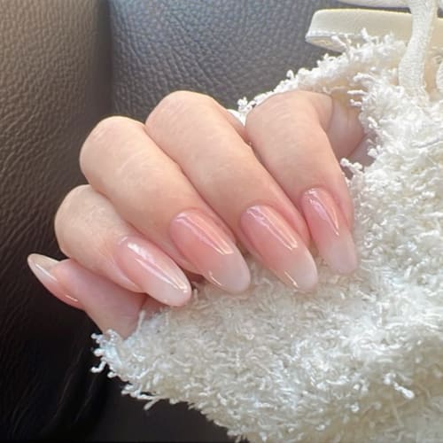 W beauté ongles & cils - Onglerie Lyon - W beauté ongles & cils - Photo Galerie - OneBooking