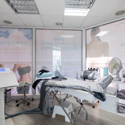 Unique Wellness - Centre d'Amincissement, Tonification et Anti-Âge - Bien-être Orange - Unique Wellness - Centre d'Amincissement, Tonification et Anti-Âge - Photo Galerie - OneBooking