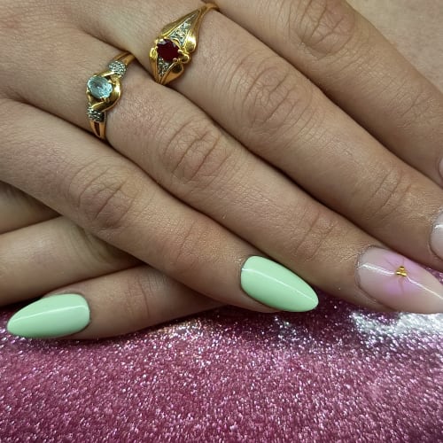 Nails & Beauté - Onglerie Clermont-Ferrand - Nails & Beauté - Photo Galerie - OneBooking