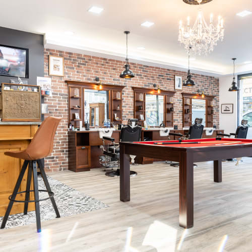 L’ Atelier Zaidi - Barbier Marseille - L’ Atelier Zaidi - Photo Galerie - OneBooking