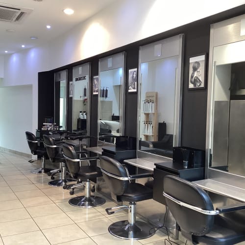 LES COIFFEURS - 4 septembre - Coiffure Marseille - LES COIFFEURS - 4 septembre - Photo Galerie - OneBooking