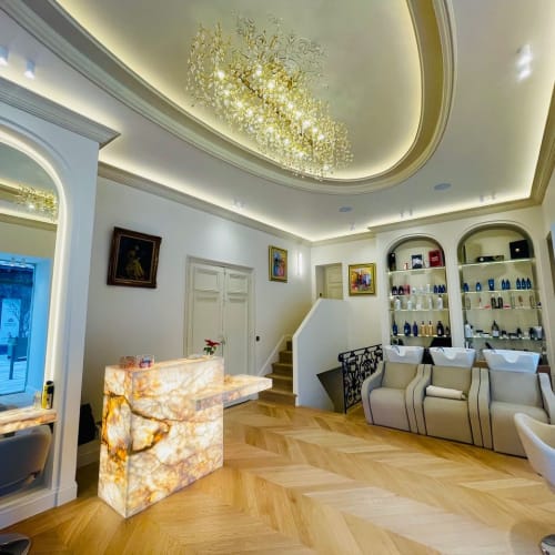 L’Arc de Neuilly - Sourcils & cils Neuilly-sur-Seine - L’Arc de Neuilly - Photo Galerie - OneBooking
