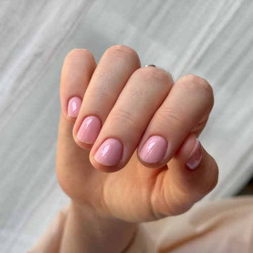 Ema Nails Studio - Manucure Russe - Onglerie Grenoble - Ema Nails Studio - Manucure Russe - Photo Galerie - OneBooking