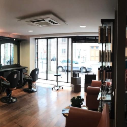 Atelier de Coiffure F.Rocher - Coiffure Angers - Atelier de Coiffure F.Rocher - Photo Galerie - OneBooking
