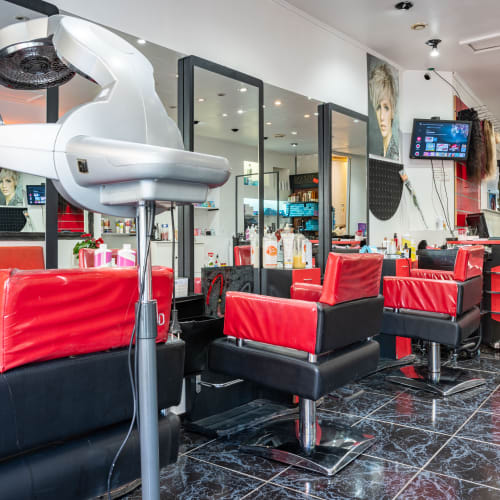 Mon Rayon Beaute - Coiffure Lunel - Mon Rayon Beaute - Photo Galerie - OneBooking