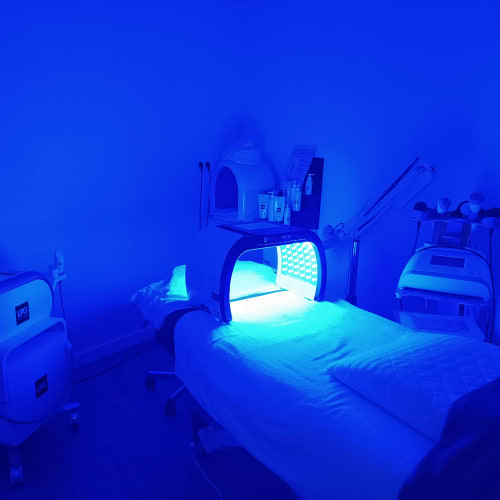 institut de beauté Catherine Paugam - Sourcils & cils Lorient - institut de beauté Catherine Paugam - Photo Galerie - OneBooking