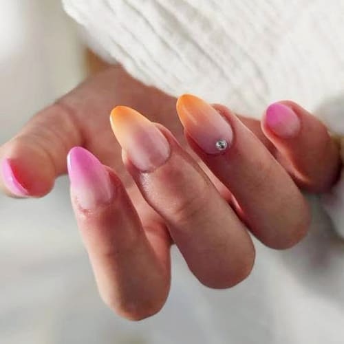 De l'ongle à la lumière - Coiffure Gap - De l'ongle à la lumière - Photo Galerie - OneBooking