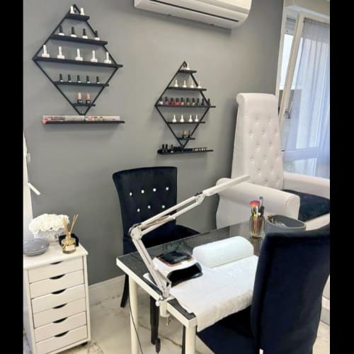 Nilw's Atelier - Sourcils & cils Saint-Maur-des-Fossés - Nilw's Atelier - Photo Galerie - OneBooking