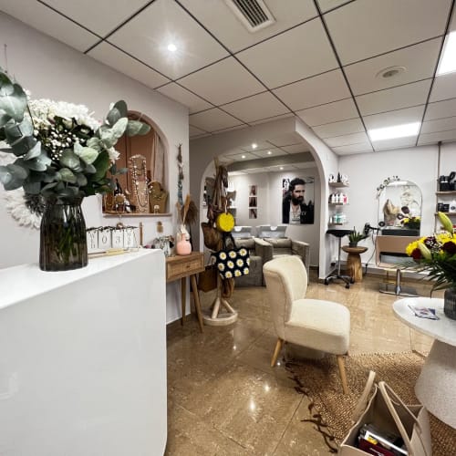 Salon by Medes Hair - Coiffure Marignane - Salon by Medes Hair - Photo Galerie - OneBooking