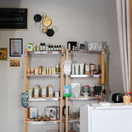 KAIROS DETENTE - Sourcils & cils Clichy - KAIROS DETENTE - Photo Galerie - OneBooking