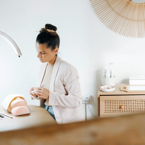 Le Sourcil au Naturel - Institut de beauté Montpellier - Le Sourcil au Naturel - Photo Galerie - OneBooking