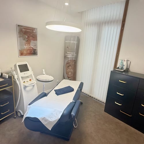 Soi - Onglerie Perpignan - Soi - Photo Galerie - OneBooking