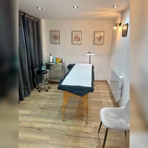 MRN body piercing - Onglerie Castelnaudary - MRN body piercing - Photo Galerie - OneBooking
