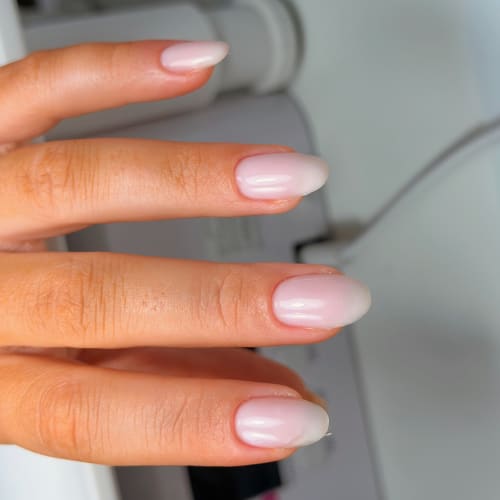 Studio Nails By Cléa - Sourcils & cils Antony - Studio Nails By Cléa - Photo Galerie - OneBooking