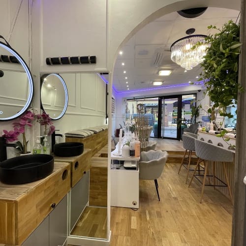 Ongles et Beauté St Georges - Onglerie Toulouse - Ongles et Beauté St Georges - Photo Galerie - OneBooking