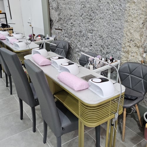 Beauty Bloom Space - Onglerie Lyon - Beauty Bloom Space - Photo Galerie - OneBooking