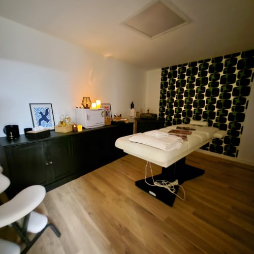 Domaine de BACHMAY - Sourcils & cils Laval - Domaine de BACHMAY - Photo Galerie - OneBooking
