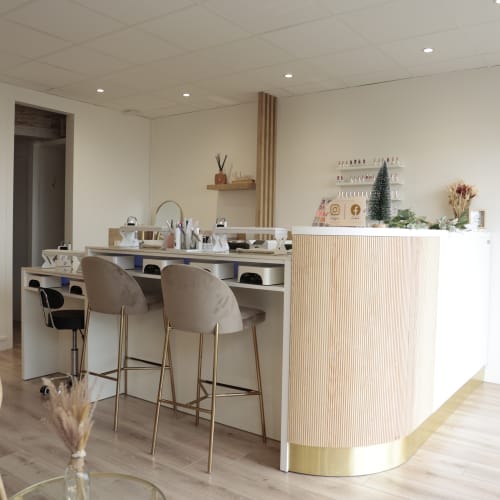 Les Secrets de Vi - Nails & Beauty - Onglerie Villenave-d'Ornon - Les Secrets de Vi - Nails & Beauty - Photo Galerie - OneBooking