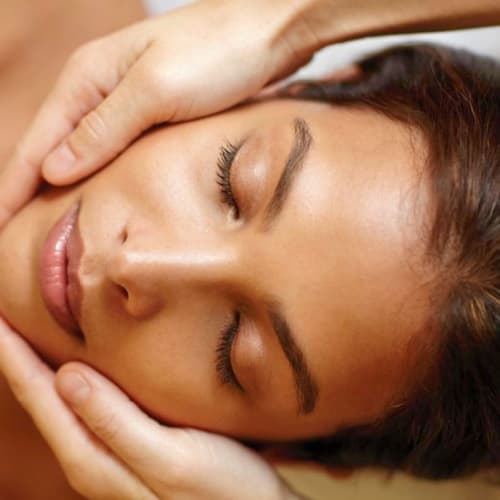 Laetitia N Facialiste - Massages anti-âge Kobido Intrabuccal Sculptant - Soin visage Nice - Laetitia N Facialiste - Massages anti-âge Kobido Intrabuccal Sculptant - Photo Galerie - OneBooking
