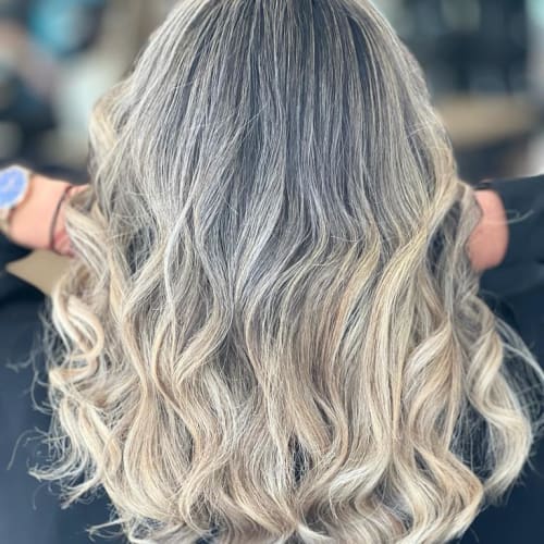 MARINE COIFFURE ESTHETIQUE - Soin visage Nice - MARINE COIFFURE ESTHETIQUE - Photo Galerie - OneBooking