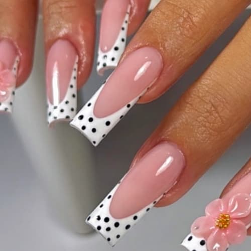 Kromatik Nails - Salon de beauté - Onglerie Avignon - Kromatik Nails - Salon de beauté - Photo Galerie - OneBooking