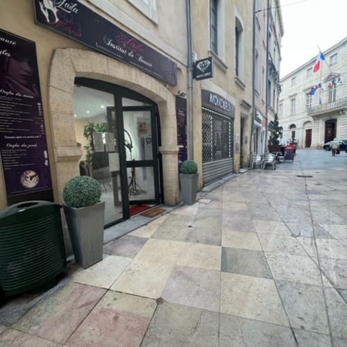 Laïla Ongles - Coiffure Nîmes - Laïla Ongles - Photo Galerie - OneBooking