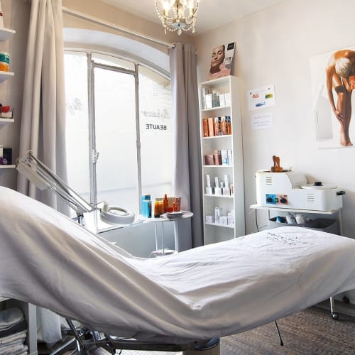 Françoise Esthétique - Onglerie Paris - Françoise Esthétique - Photo Galerie - OneBooking