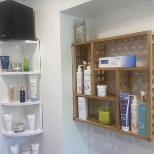 Houdarling : Beauté, Massages PISCINE & SPA ( Hammam, Sauna & Jacuzzi ) - Coiffure Nîmes - Houdarling : Beauté, Massages PISCINE & SPA ( Hammam, Sauna & Jacuzzi ) - Photo Galerie - OneBooking