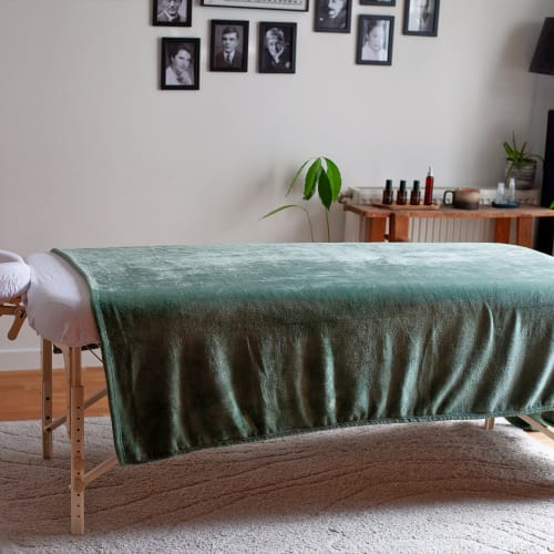 L’heure Blanche - Sourcils & cils Ivry-sur-Seine - L’heure Blanche - Photo Galerie - OneBooking