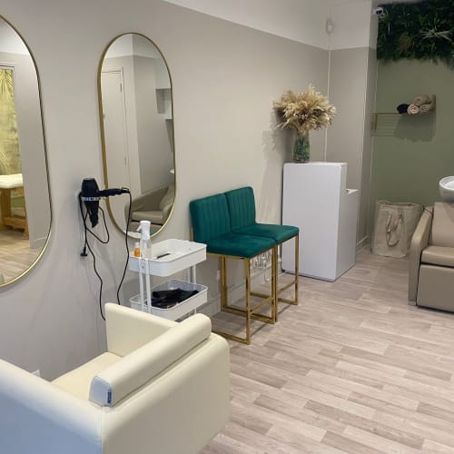 Mira Beauty Studio - Coiffure Saint-Denis - Mira Beauty Studio - Photo Galerie - OneBooking