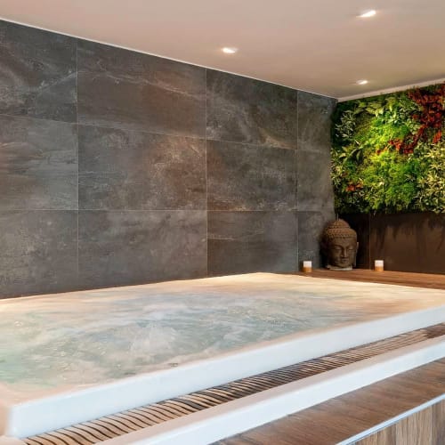 SPA Hôtel Central Park - Sourcils & cils La Rochelle - SPA Hôtel Central Park - Photo Galerie - OneBooking