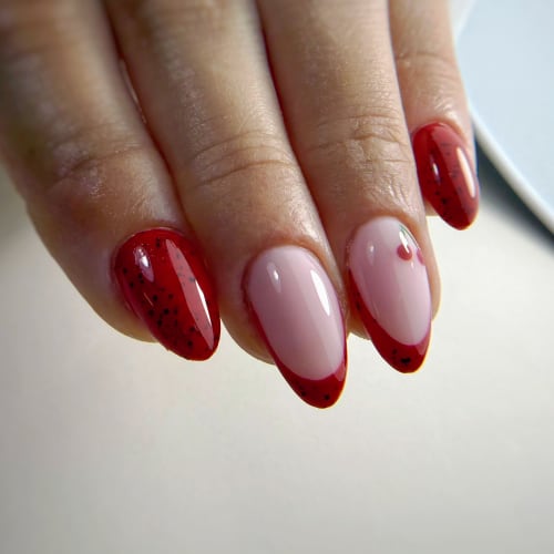 Ongle en gel - Jolie Beauty - Institut de beauté Clermont-Ferrand - Ongle en gel - Jolie Beauty - Photo Galerie - OneBooking