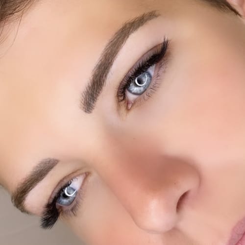 Manon Beauty - Sourcils & cils Nice - Manon Beauty - Photo Galerie - OneBooking