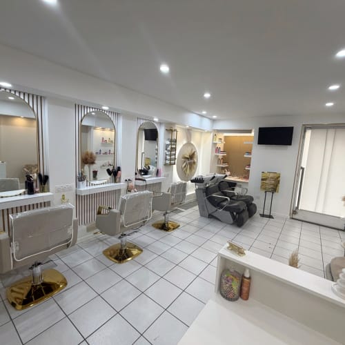 Glow by Dekra - Coiffure Saint-Étienne - Glow by Dekra - Photo Galerie - OneBooking