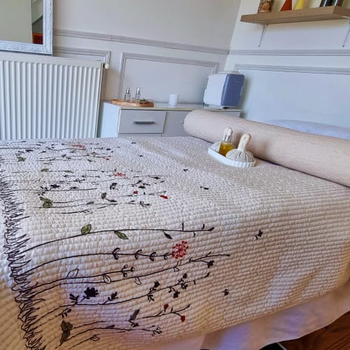 Nuit de jeunesse - Onglerie Montreuil - Nuit de jeunesse - Photo Galerie - OneBooking