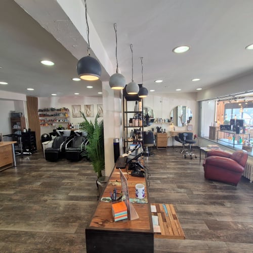 Hair&Light - Coiffure La Rochelle - Hair&Light - Photo Galerie - OneBooking