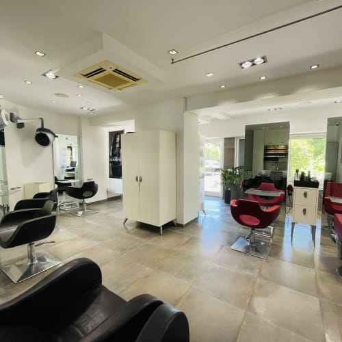 L'instant Coiffure (anciennement Studio Sculpture) - Coiffure Porto-Vecchio - L'instant Coiffure (anciennement Studio Sculpture) - Photo Galerie - OneBooking